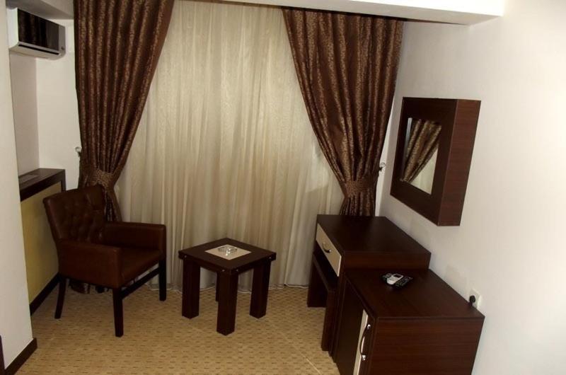 Alya Hotel Burdur Bilik gambar
